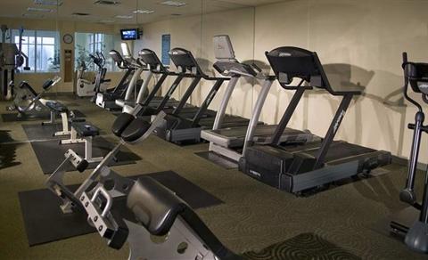 фото отеля Hilton Garden Inn Milwaukee Park Place