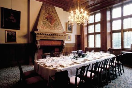 фото отеля Schlosshotel Kronberg