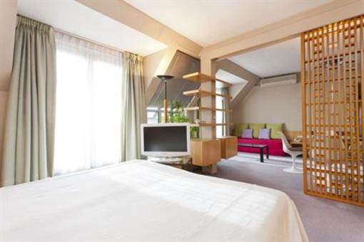 фото отеля Hotel Regina De Passy Paris