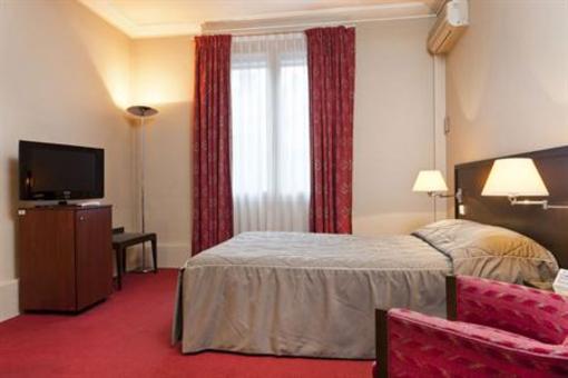 фото отеля Hotel Regina De Passy Paris