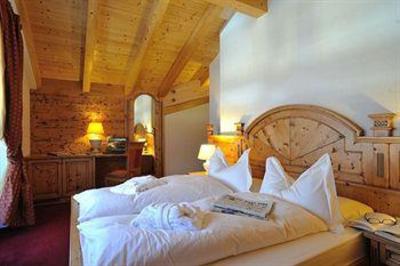 фото отеля Grazia & Plaza Hotel Pinzolo