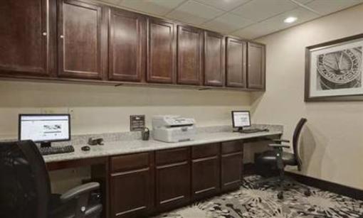 фото отеля Homewood Suites by Hilton Cedar Rapids North