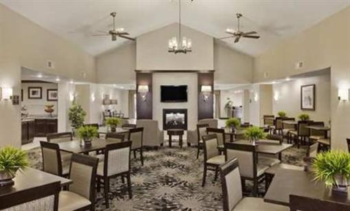 фото отеля Homewood Suites by Hilton Cedar Rapids North