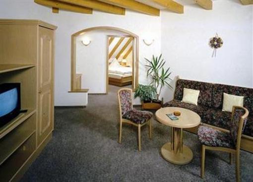 фото отеля Gasthaus Pension Zur Linde
