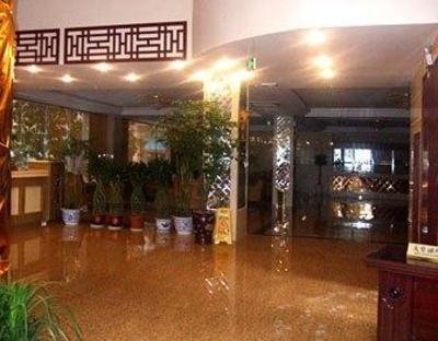 фото отеля Huayi Business Hotel