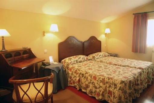 фото отеля Hotel Roca Mollarri