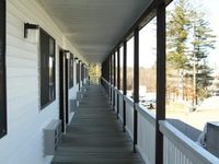 Seabrook Inn