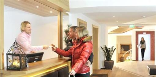 фото отеля Hotel Sonnschupfer Schladming