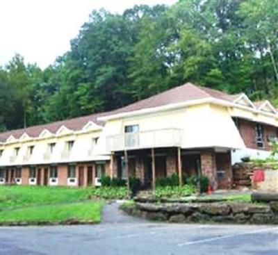 фото отеля Passport Inn & Suites Middletown