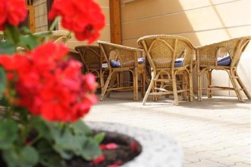 фото отеля Platan Hotel Sarvar