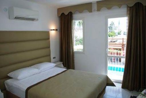 фото отеля The Corner Hotel Bodrum