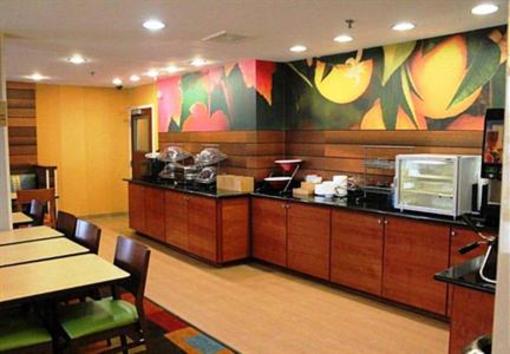 фото отеля Fairfield Inn Orangeburg