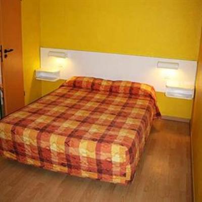 фото отеля Sun Hotel Saint-Jean-de-Vedas