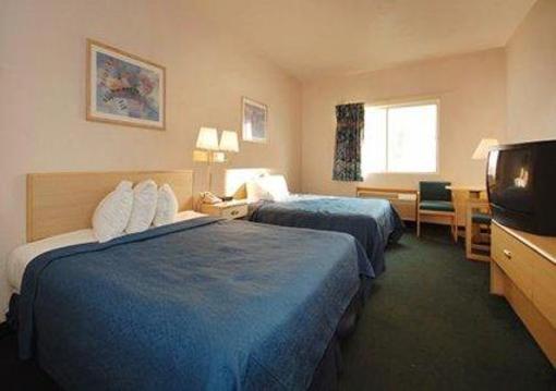 фото отеля Quality Inn & Suites Omaha