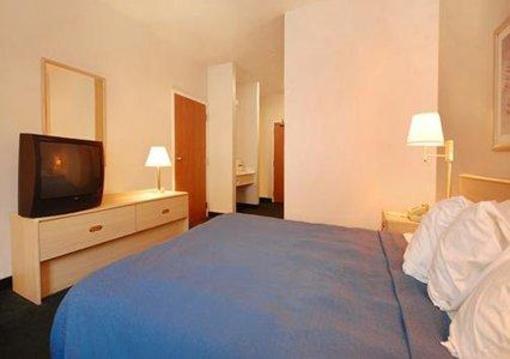 фото отеля Quality Inn & Suites Omaha