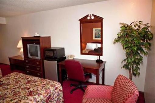 фото отеля Cedars Inn Auburn