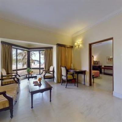 фото отеля Swosti Palm Resort