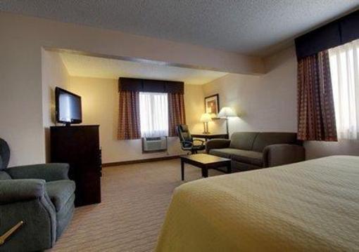 фото отеля Quality Inn & Suites Ottumwa