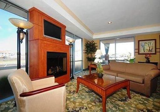 фото отеля Comfort Suites Elizabethtown