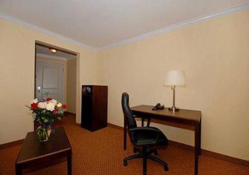 фото отеля Comfort Suites Elizabethtown