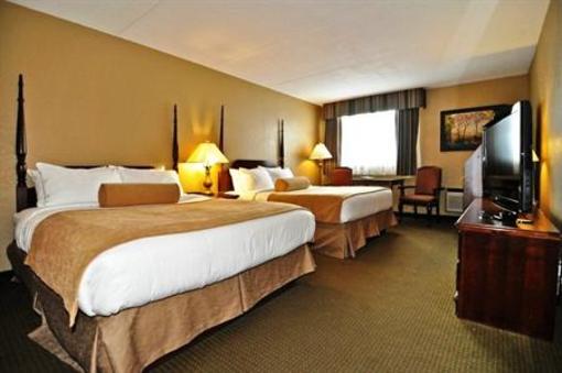 фото отеля BEST WESTERN Mariposa Inn and Conference Centre