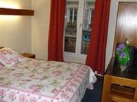 Nouvel Hotel Paris 18