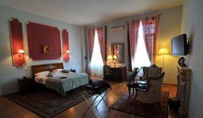 фото отеля Hotel Villa Venus Deva