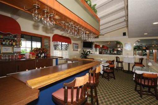 фото отеля BEST WESTERN Carpinteria Inn