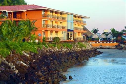 фото отеля The Beach House at La Playita Resort & Marina