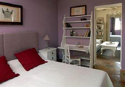 фото отеля Domaine Des Clos Apartments Beaucaire