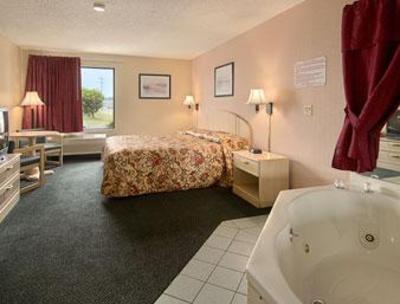 фото отеля Super 8 Motel Troy (Illinois)