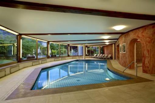 фото отеля Hotel Der Waldhof Vollan