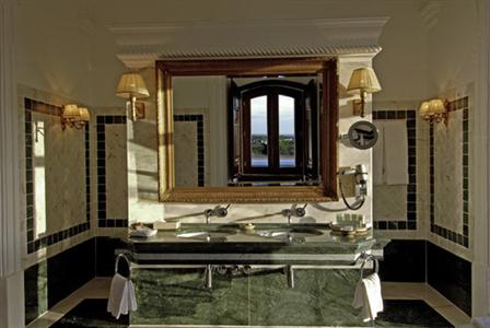 фото отеля Convento do Espinheiro, A Luxury Collection Hotel & Spa