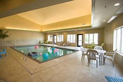 фото отеля Simmons Suites