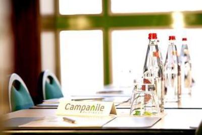 фото отеля Hotel Campanile Lyon Centre - Berges du Rhone