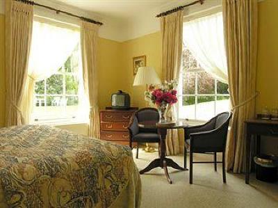 фото отеля Ross Lake House Hotel
