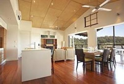 фото отеля O'Reilly's Rainforest Retreat Mountain Villas and Lost World Spa