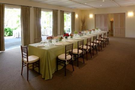 фото отеля The Southbridge Inn Saint Helena