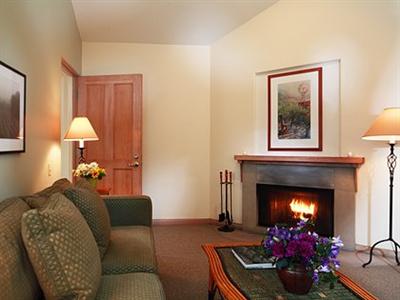 фото отеля The Southbridge Inn Saint Helena