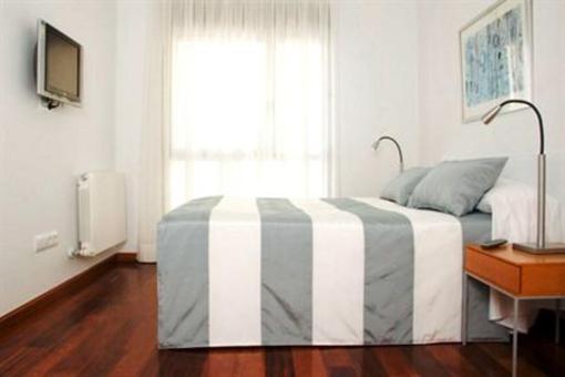 фото отеля Apartamentos Sabinas Alfonso