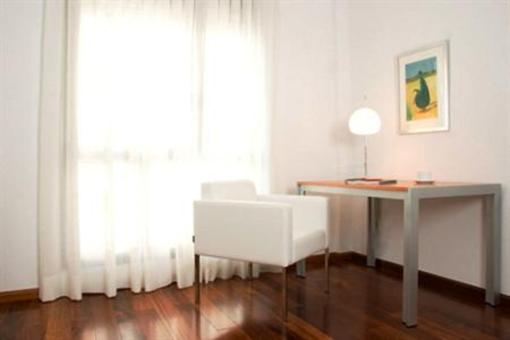 фото отеля Apartamentos Sabinas Alfonso
