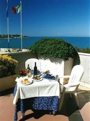 фото отеля Hotel Salsello Bisceglie