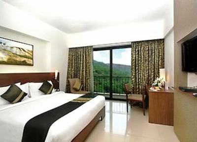 фото отеля Mercure Lavasa Hotel Pune