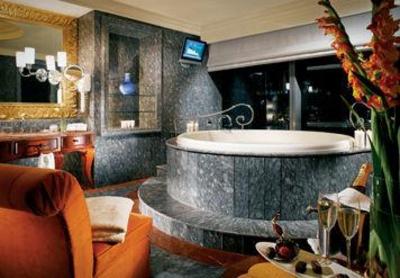 фото отеля Ritz-Carlton Jakarta