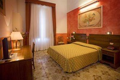 фото отеля Hotel Olimpia Florence
