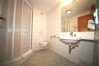 фото отеля Familienhotel Rotspitz Maurach