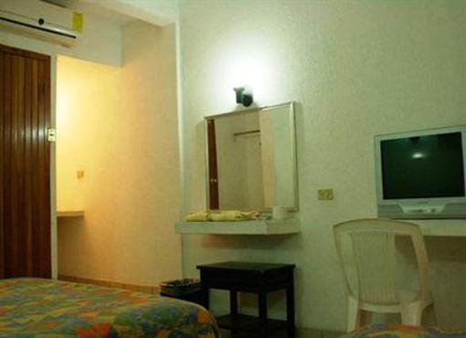 фото отеля Hotel Cervantino