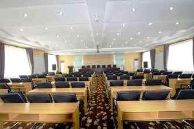 фото отеля Gaoyuan Lijing Quality Business Hotel