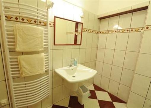 фото отеля Toldi Apartment Pecs