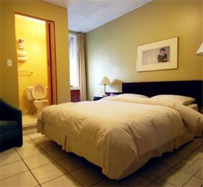 фото отеля Hotel Manoir Charest